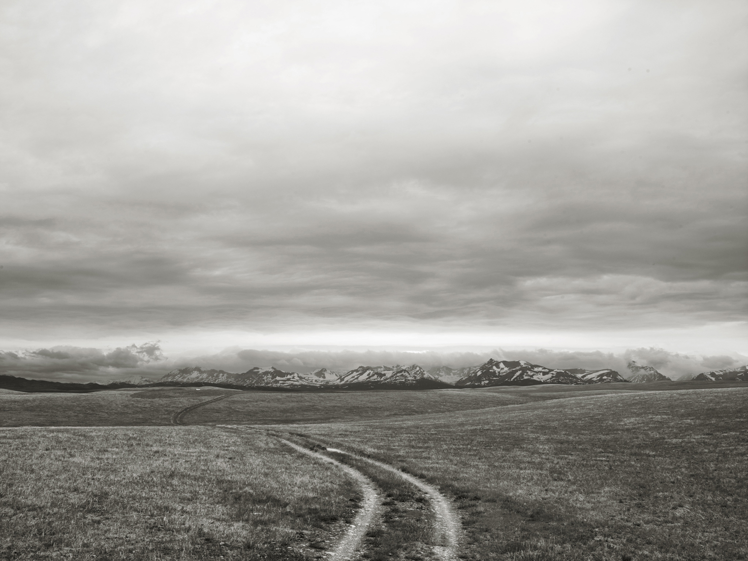 dirt road